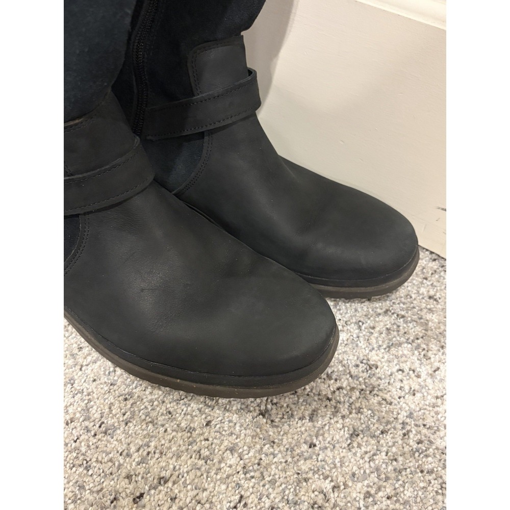 Ugg Boots Thomsen Waterproof Boot Womens Size 10 Black Suede Leather - Picture 5 of 9